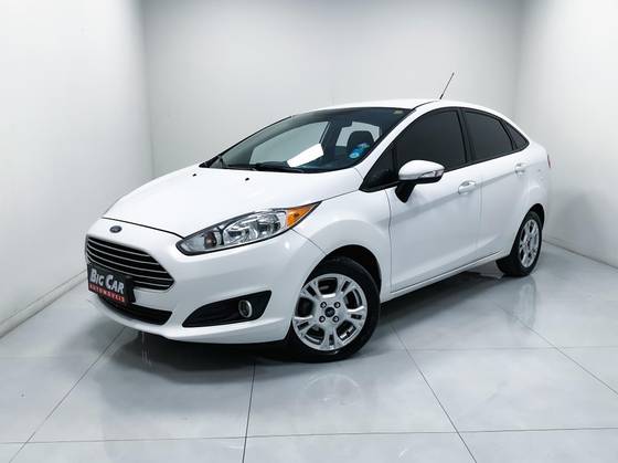 FORD FIESTA 1.6 SE SEDAN 16V FLEX 4P POWERSHIFT FORD FIESTA 1.6 SE SEDAN 16V FLEX 4P POWERSHIFT